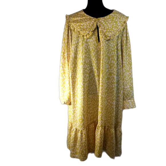 Who What Wear Yellow & White Print Ruffle Collar Button Sleeves Dress Size 3X - Picture 3 of 7